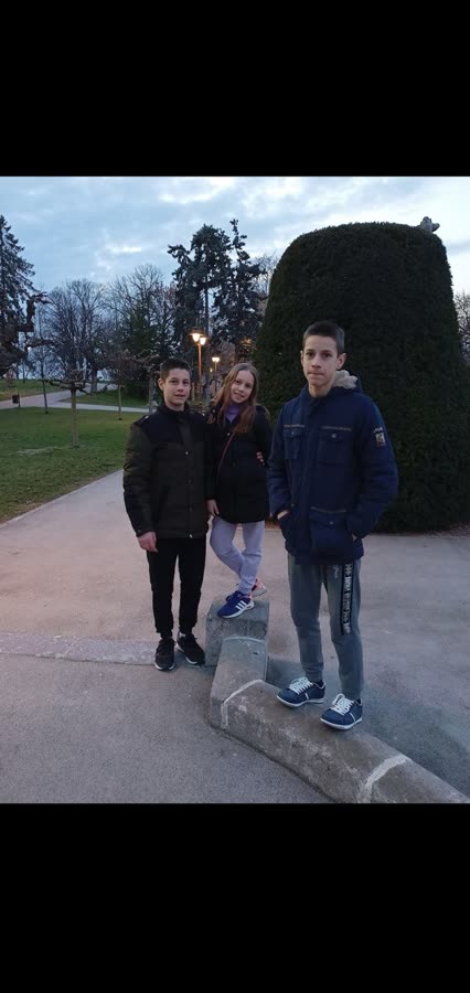 Friends in the park